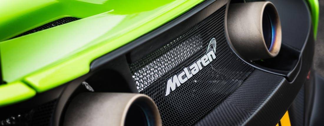 mclaren-banner-l-01