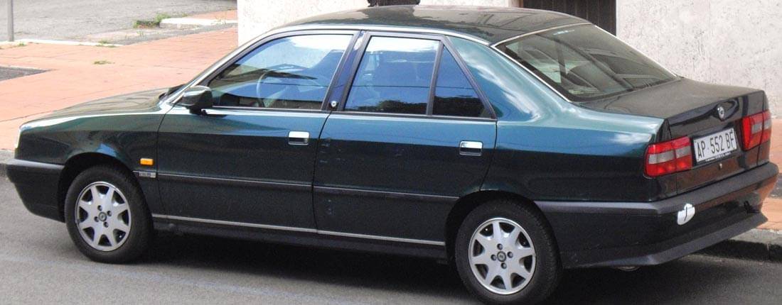 lancia-dedra-side